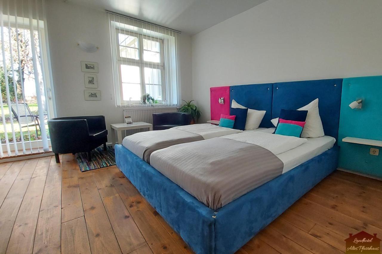 Hotelpension Pfarrhaus Alt Schwerin Luaran gambar