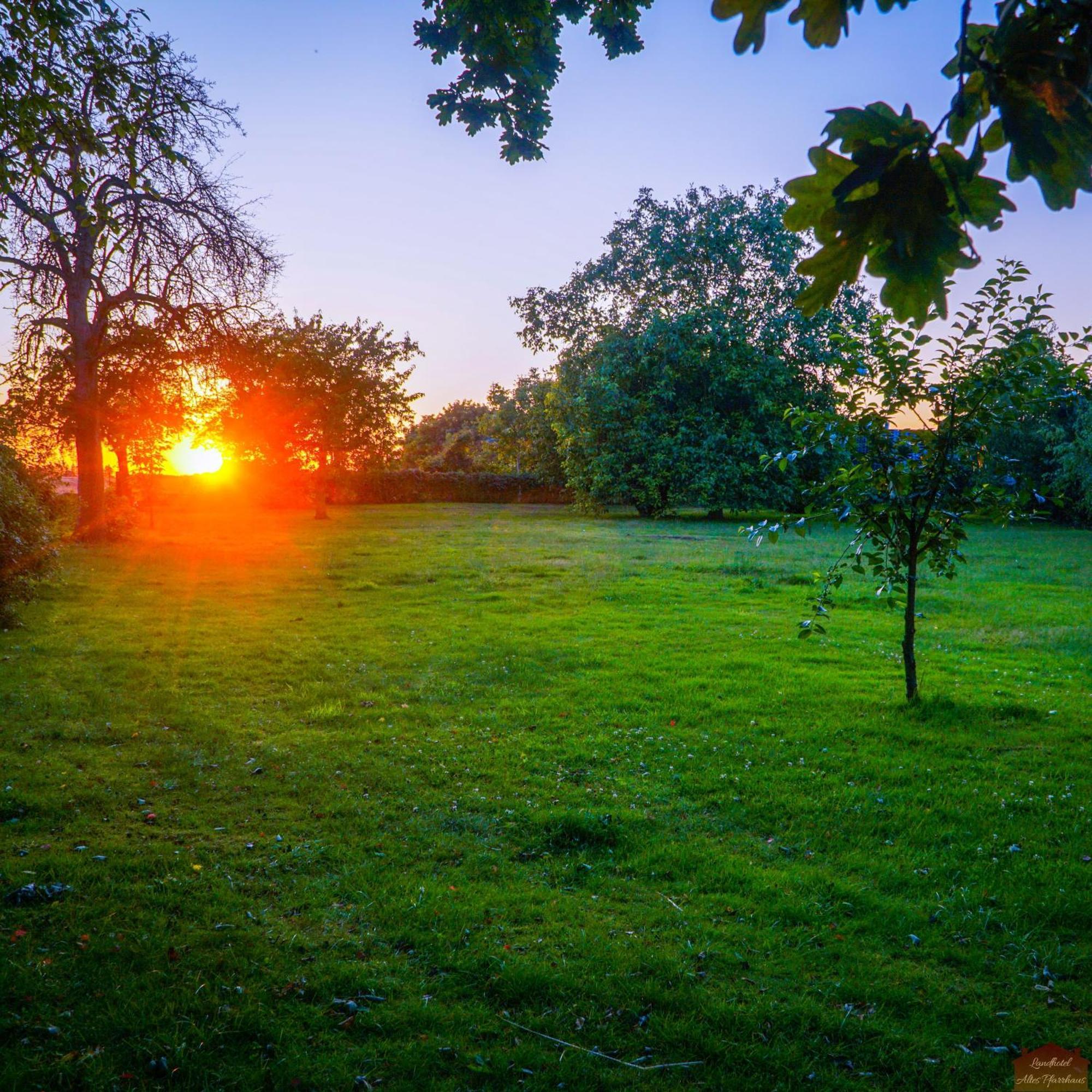 Hotelpension Pfarrhaus Alt Schwerin Luaran gambar